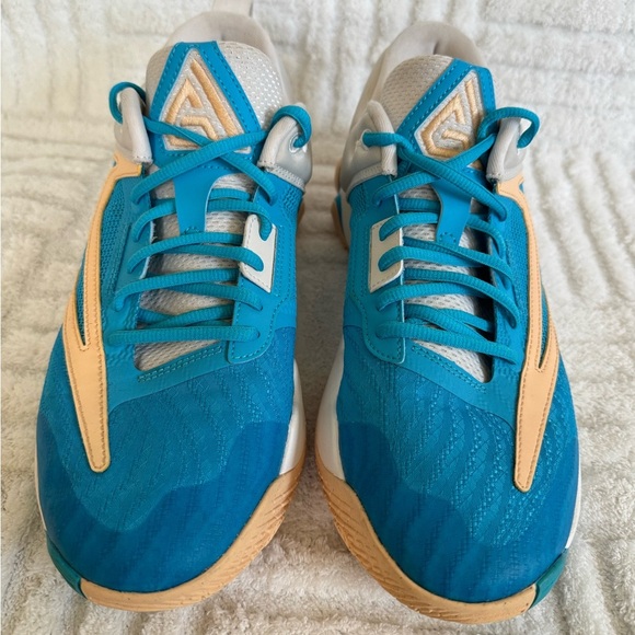 Giannis Immortality 3 EP Mens Basketball Shoes Phantom Ice Peach Blue Lightning - Picture 2 of 11